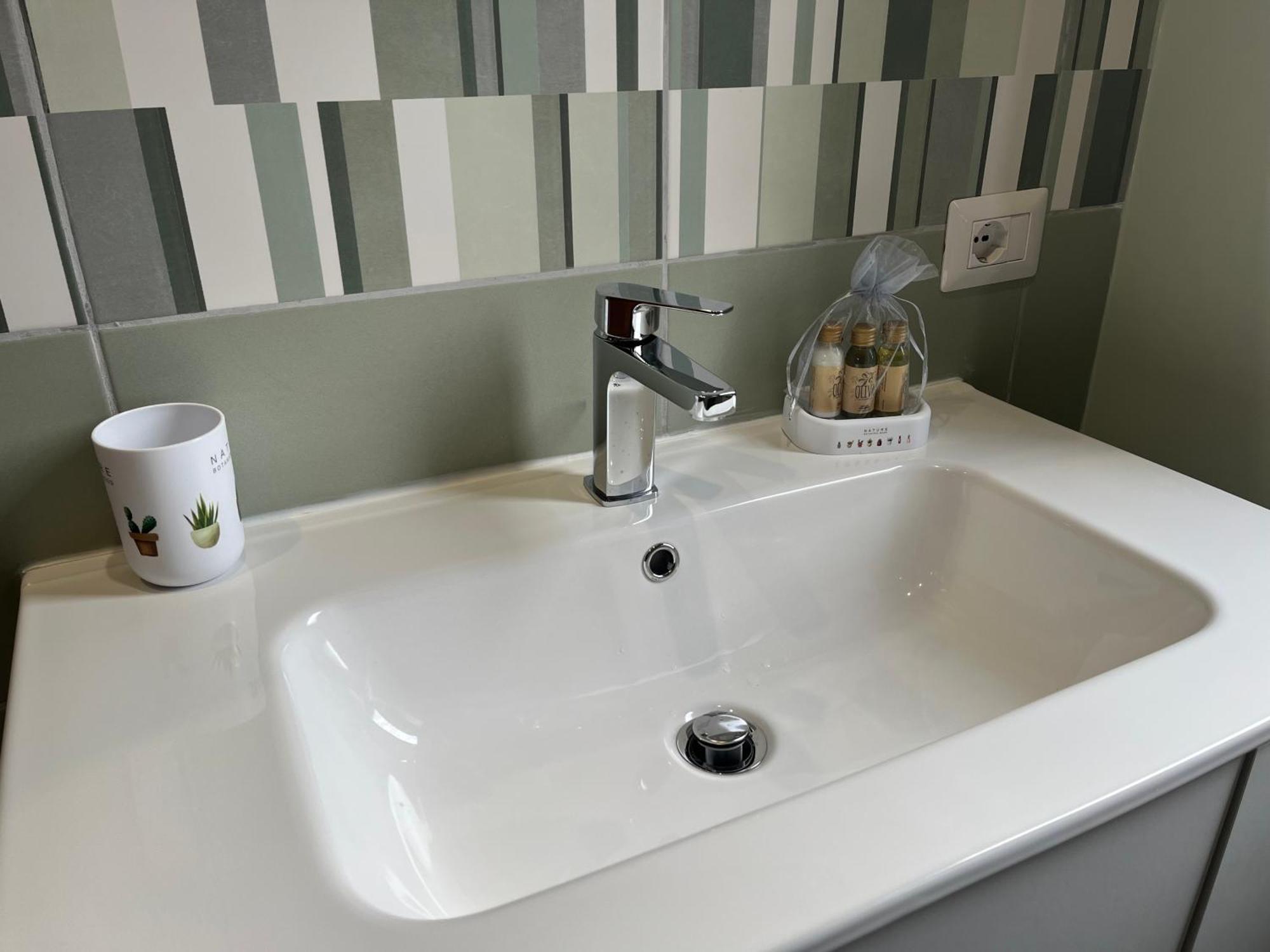 Apartamento La Casa Del Tomo - Serenity & Charme, Steps From Cornelia Metro Line A Roma